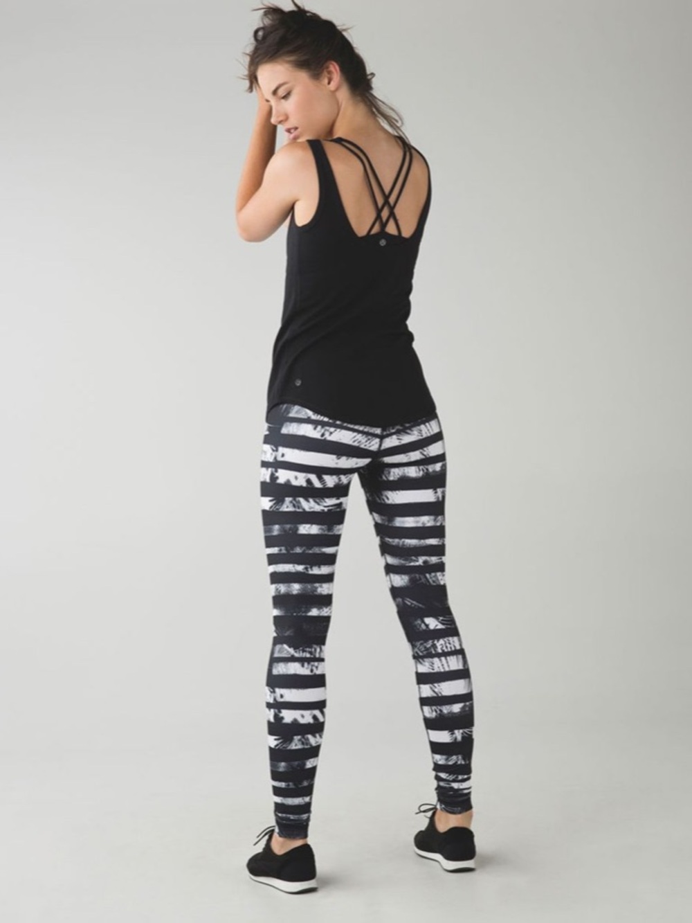 lululemon athletica Wunder Under Leggings - Shady Palms Black White